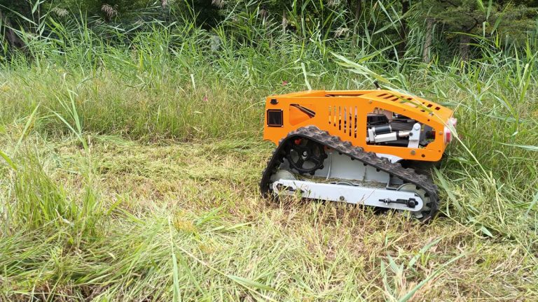 Kina lavet fjernbetjening plæneklipper til skråninger lav pris til salg, kinesisk bedste robot skråningsklipper