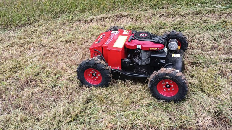 Kina laget trådløs robotklipper lav pris til salgs kinesisk best industriell fjernkontroll gressklipper
