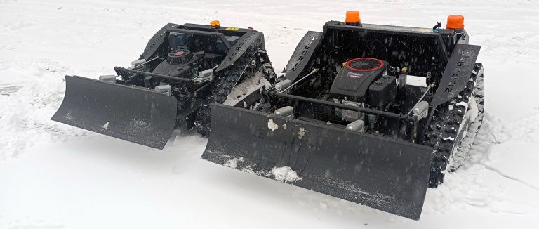 ماشین چمن زنی ریموت کنترل از راه دور صنعتی با تیغه برف روب دستگاه برف روب بیل برفی