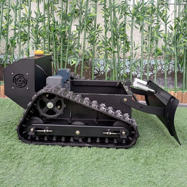 Remote Crawler Chassis (RTC100) With Snow Blade - Image 4