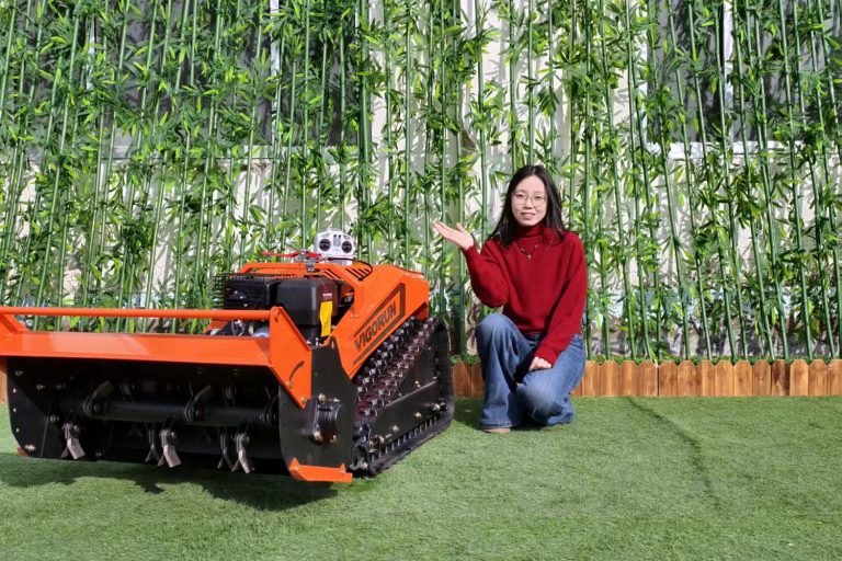 rubber track gasoline electric hybrid powered electric powered 360 degree rotation remote operated tool holder machine